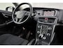 Volvo V40 Cross Country 2.0 D2 Momentum | LED koplampen | Trekhaak | Parkeersensoren | Navigatie