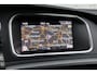 Volvo V40 Cross Country 2.0 D2 Momentum | LED koplampen | Trekhaak | Parkeersensoren | Navigatie
