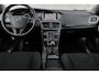 Volvo V40 Cross Country 2.0 D2 Momentum | LED koplampen | Trekhaak | Parkeersensoren | Navigatie