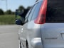 Peugeot 206 SW 1.6-16V Quiksilver APK NIEUW/LAGE KM STAND/AIRCO!