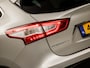 Nissan Qashqai 1.5 dCi Deluxe (NAVIGATIE, CLIMATE, 360 CAMERA, GETINT GLAS, TREKHAAK, SPORTSTOELEN, PARKEERSENSOREN, CRUISE, NIEUWE APK, NIEUWSTAAT)