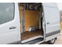 Mercedes-Benz Sprinter 319 V6 CDI L2H2, 2x Schuifdeuren, 2800kg trekhaak, Grote MBUX, Apple CarPlay/Android Auto, Automaat, Achteruitrijcamera