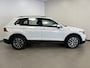 Volkswagen Tiguan 1.5 TSI Life Business / 150PK / NAVI / STOEL-STUURVERW. / PDC / 1800KG TREKG.