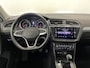 Volkswagen Tiguan 1.5 TSI Life Business / 150PK / NAVI / STOEL-STUURVERW. / PDC / 1800KG TREKG.