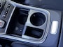 Hyundai Santa Fe 1.6 T-GDI PHEV Premium Sky 7p. Automaat / Dealer onderhouden / Schuif- Panoramadak / Trekgewicht 1.350 kg / Stuur-, stoel- en achterbankverwarming / Stoelventilatie / Navi / Apple Carplay Android /
