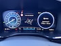 Hyundai Santa Fe 1.6 T-GDI PHEV Premium Sky 7p. Automaat / Dealer onderhouden / Schuif- Panoramadak / Trekgewicht 1.350 kg / Stuur-, stoel- en achterbankverwarming / Stoelventilatie / Navi / Apple Carplay Android /