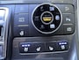 Hyundai Santa Fe 1.6 T-GDI PHEV Premium Sky 7p. Automaat / Dealer onderhouden / Schuif- Panoramadak / Trekgewicht 1.350 kg / Stuur-, stoel- en achterbankverwarming / Stoelventilatie / Navi / Apple Carplay Android /
