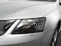 Skoda Octavia 1.5 TSI Greentech Ambition Business Climate control Cruise control Parkeersensoren Voorstoelen verwarmd Navigatie Apple Carplay/ Android Auto