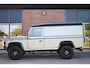 Land Rover Defender 110 2.2 TD4 Hard Top 1e eig. NL-auto Black-pack