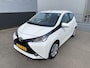 Toyota Aygo 1.0 VVT-i x-play | Airconditioning |  Achteruitrij camera | Bluetooth telefoonvoorbereiding | Centrale deurvergrendeling met afstandsbediening |