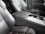 Volvo XC90 T8 Recharge AWD Ultimate Bright | Full Option | | Bowers & Wilkins | Semi elektrische trekhaak | Gelamineerde zijruiten rondom | Luchtvering | Head-Up Display | Stoel & stuurwielverwarming | Achterbankverwarming | Adaptieve