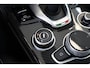 Alfa Romeo Giulia 2.0 T Veloce ti | 280 PK | | Carbon Elementen | | Awd |