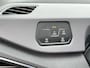 Volkswagen ID.3 Life 58 kWh | Trekhaak | DAB | Clima | ACC