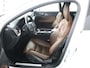 Volvo V60 B4 Inscription | Adaptive Cruise control | 360 camera | Harman Kardon | Keyless | Stoel + Stuurverwarming | Leder | BLIS |