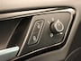 Volkswagen Golf 1.4 TSI Comfortline - VASTE TREKHAAK (1.400 KG GEREMD TREKGEWICHT) - NAVIGATIE - PARKEERSENSOREN VOOR EN ACHTER - APPLE CARPLAY/ ANDROID AUTO - 19 INCH LICHT METALEN VELGEN - ACHTERUITRIJ CAMERA - CRUISE CONTROL