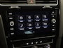 Volkswagen Golf 1.4 TSI Comfortline - VASTE TREKHAAK (1.400 KG GEREMD TREKGEWICHT) - NAVIGATIE - PARKEERSENSOREN VOOR EN ACHTER - APPLE CARPLAY/ ANDROID AUTO - 19 INCH LICHT METALEN VELGEN - ACHTERUITRIJ CAMERA - CRUISE CONTROL