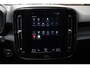 Volvo XC40 T4 Plug In Hybride R-Design 211pk Automaat| Panoramadak | Harman/Kardon | 360 Graden Parkeercamera | Stoel & Stuurverwarming | Elektrische Stoelen incl. Memory | Full Map Navigatiesysteem |