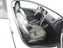 Volvo V40 Cross Country T3 Polar+ Luxury | | Panoramadak | Parkeersensoren V+A | Parkeercamera | Keyless entry | Trekhaak |