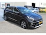 Kia Niro 1.6 GDi PHEV DynamicPlusLine AUTOMAAT/Navigatie/Climate control/Adaptive cruise control/Lane assist/Apple carplay/Achteruitrijcamera/Parkeersensoren rondom/Stoelverwarming/Stuurverwarming/Dodehoek detectie/Keyless/DAB/Bluetooth/VESS/Spraakbediening/16'' L