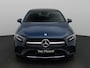 Mercedes-Benz A-klasse 250 e Business Solution AMG Limited | AMG-styling | Automaat | Panorama dak | Sfeer verlichting  | Half-Leder | Navigatie | Climate control | Parkeer sensoren | LMV | LED | Schuifdak | Camera |