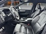 Volvo XC40 Recharge P8 AWD R-Design | Elektr. verst. stoelen | Parkeercamera | Achterbankverwarming | Adaptieve cruise | BLIS | Stoel/stuurverwarming | Leder/Nubuck |