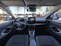 Toyota Yaris 1.5 Hybrid Dynamic | Climate control | Camera | DAB | Adap. cruise | Unieke kleur!