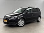 Volkswagen Touran 1.2 TSI | 7 Persoons | Clima Cruisecontrol 17"LMV Parkeersensoren