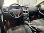 Volvo V40 1.5 T3 Nordic+ | Automaat | Stoelverwarming | Standkachel | Navigatie | 17 Inch