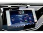 Mercedes-Benz E-klasse Estate 300 de AMG Line Premium | MBUX Hyperscreen | Distronic+ | Burmester | Stoelventilatie | Panoramadak | 3D-Display | Leder | Trekhaak | Digital Light | HUD | Verwarmd Stuurwiel |