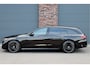 Mercedes-Benz E-klasse Estate 300 de AMG Line Premium | MBUX Hyperscreen | Distronic+ | Burmester | Stoelventilatie | Panoramadak | 3D-Display | Leder | Trekhaak | Digital Light | HUD | Verwarmd Stuurwiel |