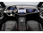 Mercedes-Benz E-klasse Estate 300 de AMG Line Premium | MBUX Hyperscreen | Distronic+ | Burmester | Stoelventilatie | Panoramadak | 3D-Display | Leder | Trekhaak | Digital Light | HUD | Verwarmd Stuurwiel |
