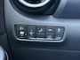Hyundai Kona 1.6 GDI HEV Fashion / Eerste Eigenaar / Dealeronderhouden / Trekhaak / 1300KG Trekgewicht / Navigatie Via Apple carplay of Android auto / Stoel+Stuur Verwarming / Achteruitrij Camera / Blindspot /
