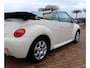Volkswagen Beetle New Cabriolet 2.0 Automaat Highline 90DKM! Leer