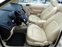 Volkswagen Beetle New Cabriolet 2.0 Automaat Highline 90DKM! Leer