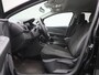 Renault Clio Estate 0.9 TCe Limited | Airconditioning | Parkeersensoren | Lichtmetalen Velgen |