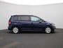 Volkswagen Touran 1.5 TSI Comfortline Business 7-Zits | Achteruitrijcamera | Parkeersensoren | Stoelverwarming | Airco |