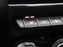 Renault Captur E-Tech Plug-in Hybrid 160pk Initiale paris | Accuscore 96% | Schuif/kantel dak | Stoel en stuurverwarming | Achteruitrijcamera | Leder |