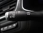Renault Captur E-Tech Plug-in Hybrid 160pk Initiale paris | Accuscore 96% | Schuif/kantel dak | Stoel en stuurverwarming | Achteruitrijcamera | Leder |