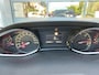 Peugeot 308 1.5 HDi 130pk Premium | Climate control | Navigatie | Trekhaak (1400kg) | Panorama dak | 17