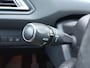 Peugeot 308 1.5 HDi 130pk Premium | Climate control | Navigatie | Trekhaak (1400kg) | Panorama dak | 17