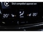 Volvo V60 T4 Automaat R-Design | Dealer onderhouden | Polestar Engineered | Sportonderstel | Panoramadak | Parkeer Camera | Park Assist voor en Achter | Privacy Glas | 19"Lichtmetalen velgen | Stoelverwarming | Lederen bekleding | 19'' Lichtmetalen velgen