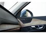 Volvo XC90 T8 Automaat Recharge AWD Inscription | Lederen bekleding | Stoelverwarming | Harman Kardon premium audio | Parkeercamera | Parkeerverwarming | Parkeer sensoren voor + achter | Panoramadak
