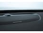 Volvo V90 T6 Automaat Plug-in hybrid AWD Ultra Dark | Adaptive cruise control | 360° parkeercamera | Parkeersensoren voor + achter | Harman Kardon premium audio | Lederen bekleding | Panoramadak | Wegklapbare trekhaak | BLIS | Google infotainment
