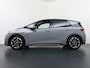 Volkswagen ID.3 Gereserveerd 58kWh 204PK Navi-Pro Adap.Cruise Lmv 18" Camera Apple Carplay Android Auto Stoel-Stuurverwarming Cruise Control Pdc Dab Keyless Matrix LED Business Pro Edition Advantage DAB+ Bluetooth Regensensor Rijstrooksensor Verkeersbord detectie €41.600,- Nieuw! Grootste accu