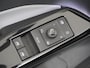 Volkswagen ID.3 Gereserveerd 58kWh 204PK Navi-Pro Adap.Cruise Lmv 18" Camera Apple Carplay Android Auto Stoel-Stuurverwarming Cruise Control Pdc Dab Keyless Matrix LED Business Pro Edition Advantage DAB+ Bluetooth Regensensor Rijstrooksensor Verkeersbord detectie €41.600,- Nieuw! Grootste accu