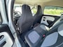 Renault Twingo Z.E. R80 Collection - KOOPACCU - NED AUTO - STANDKACHEL -