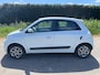 Renault Twingo Z.E. R80 Collection - KOOPACCU - NED AUTO - STANDKACHEL -