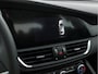 Alfa Romeo Giulia 2.0T Super Black-Line 200 Pk Aut. *NAVI-FULLMAP | 1/2-LEATHER | DAB | ECC | PDC | CRUISE | COMFORT-SEATS | BREMSA-BRAKES | 17"ALU*.