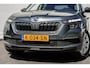 Skoda Kamiq 1.0 TSI Active Trekhaak/ Airco/ Privacy glass/ Cruise control/ Dab/ Isofix/ Full led/ Armsteun