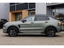 Lynk & Co 01 More Automaat | Uit voorraad leverbaar | Harman Kardon | 360 Graden camera | Schuif-/Kanteldak | Dodehoekassistent | Adaptieve Cruise Control | Stuurverwarming | Stoelverwarming | Bestuurdersstoel met geheugen | Getint glas | Elektrisch bedienbare achterklep